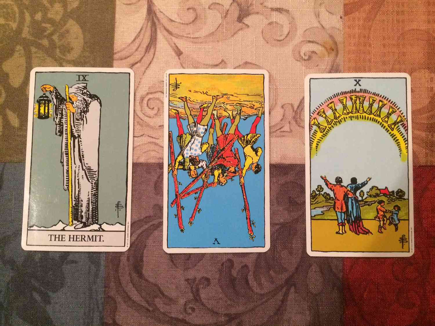 3 CARD TAROT READING